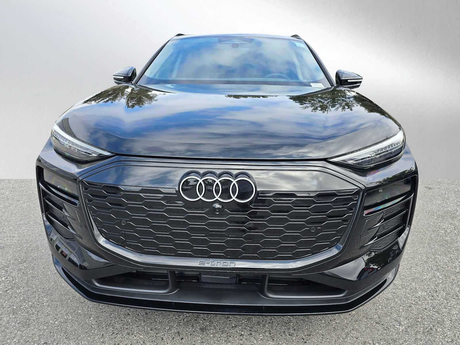 New 2025 Audi Q6 e-tron Premium Plus image 8