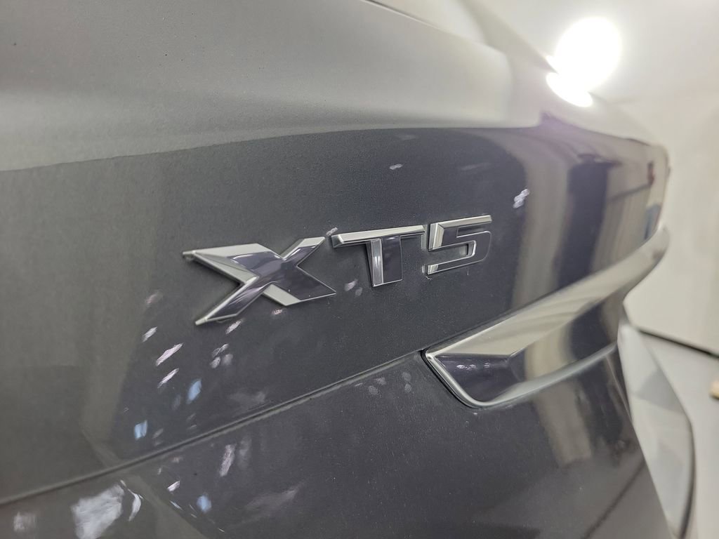 Certified 2024 Cadillac XT5 Premium Luxury w/ Technology Package image 6