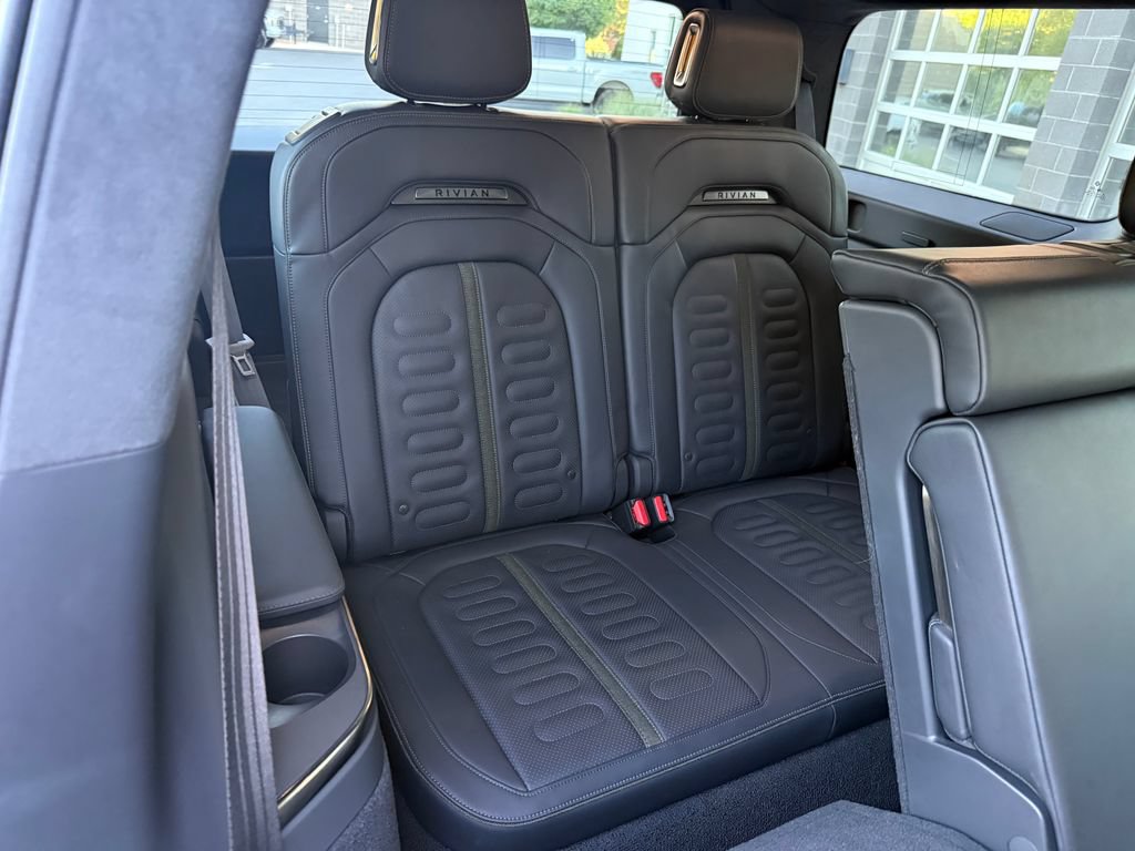 Used 2022 Rivian R1S Launch Edition Quad AWD/4WD image 48