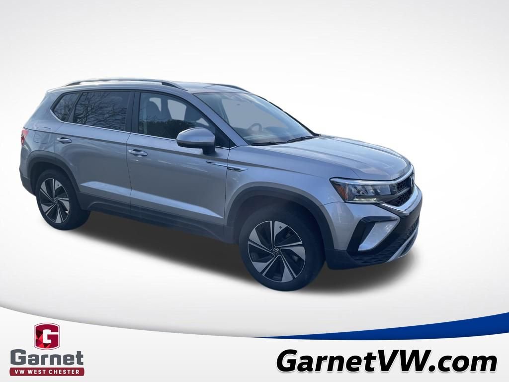 Used 2024 Volkswagen Taos SE image 8