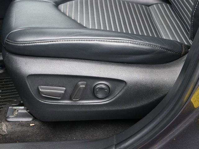 Certified 2023 Toyota Highlander XSE image 25