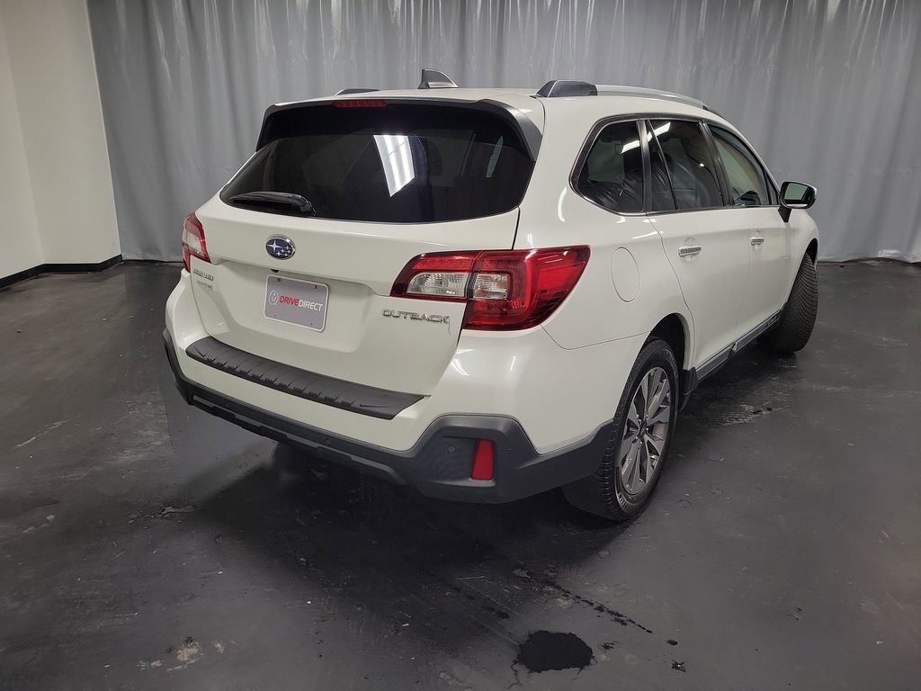 Used 2019 Subaru Outback 2.5i Touring image 9