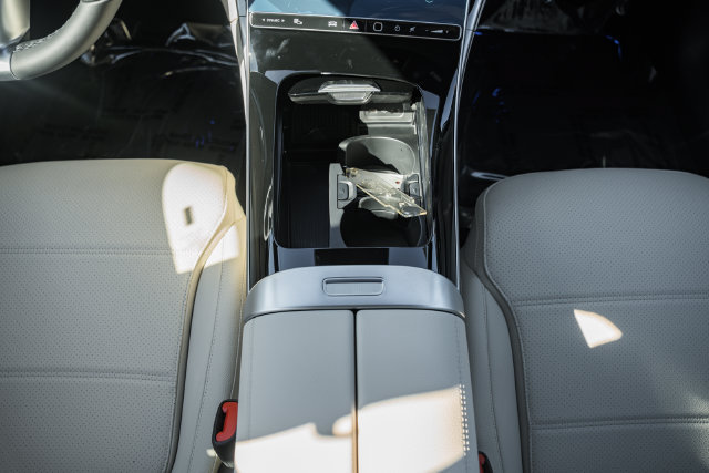 New 2027 Mercedes-Benz C 300 4MATIC Sedan image 28
