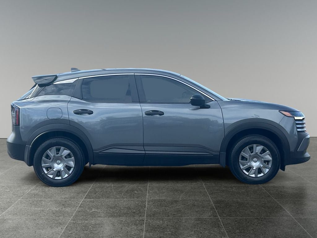Used 2025 Nissan Kicks S AWD/4WD image 9