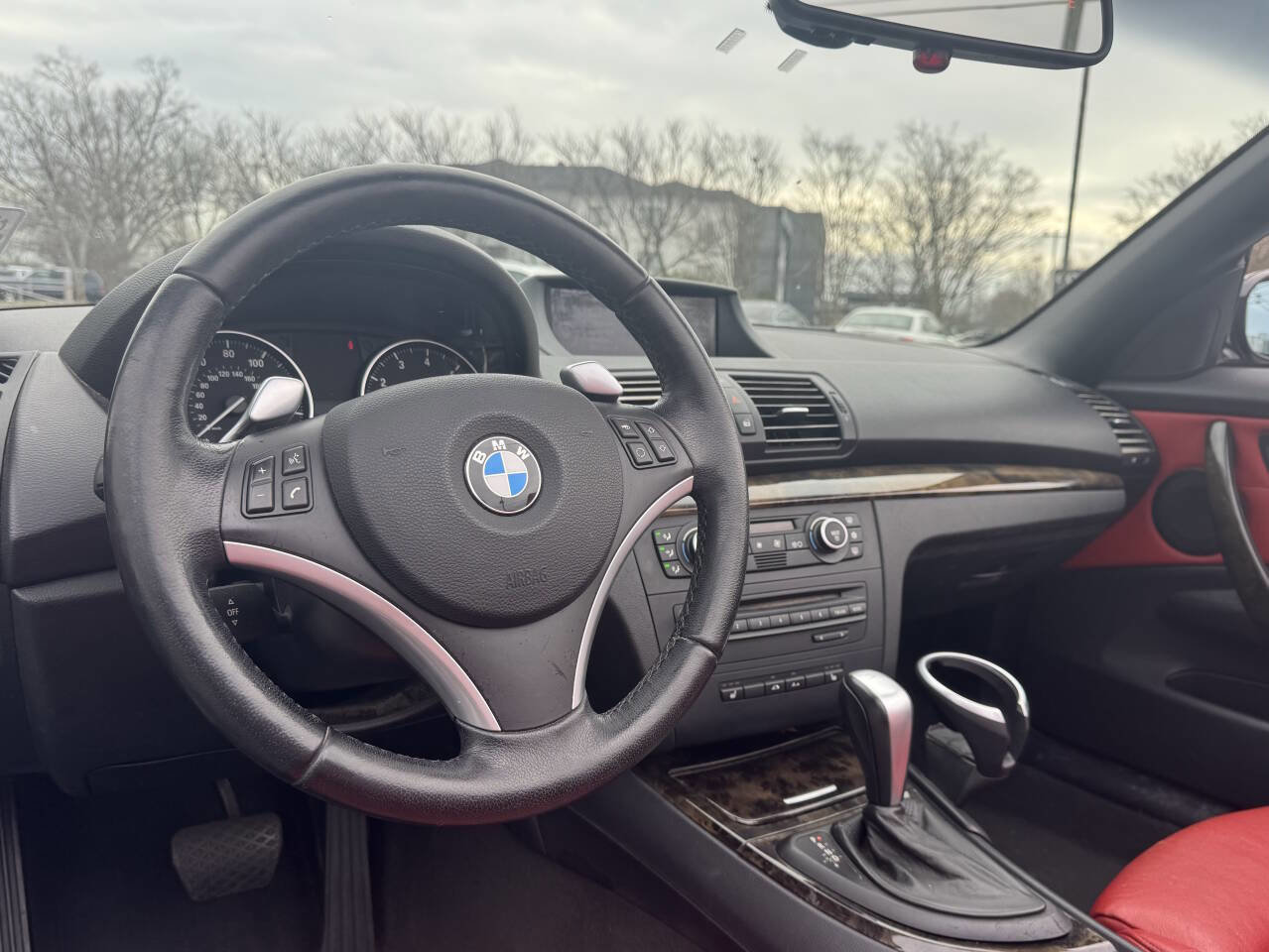 Used 2009 BMW 128i Convertible image 10