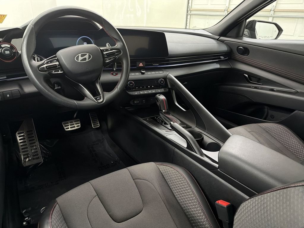 Used 2025 Hyundai Elantra N Line image 17