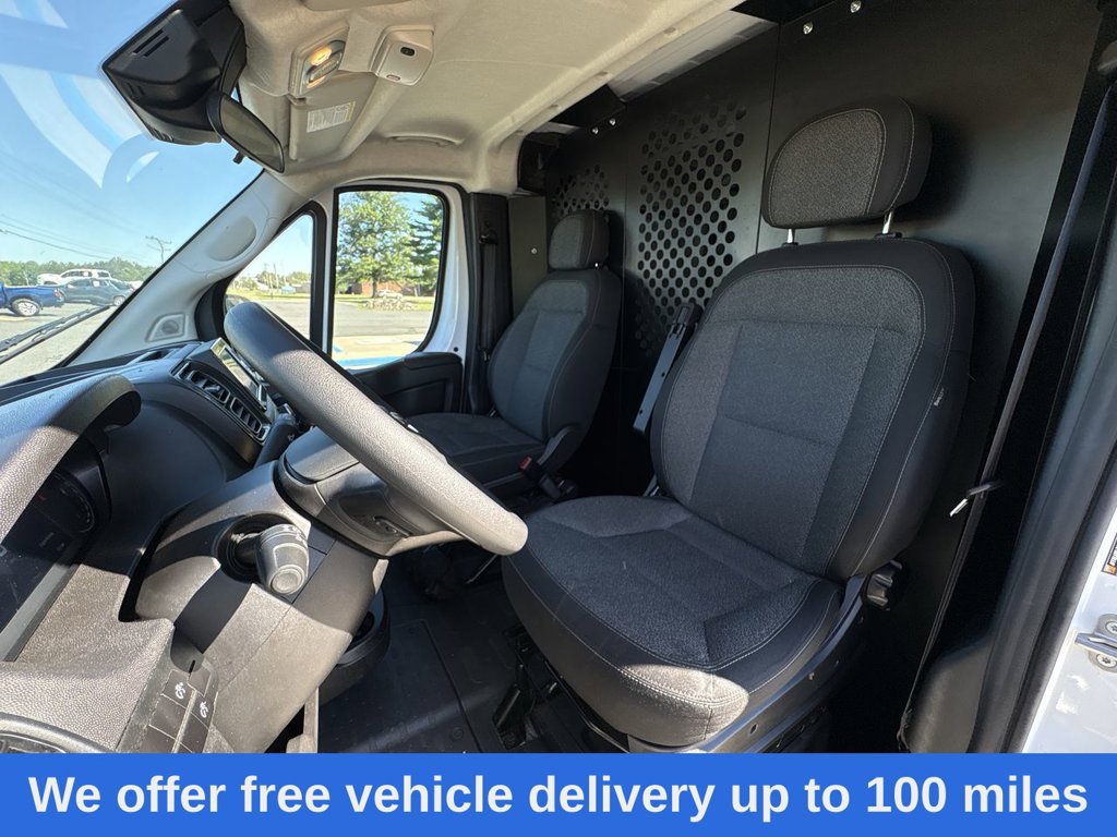 Used 2025 RAM ProMaster 2500 w/ U-Haul Equipment Group FWD image 18