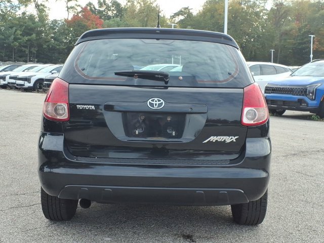 Used 2004 Toyota Matrix FWD image 5