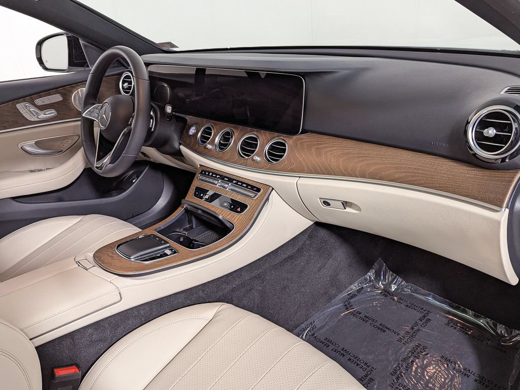 Used 2023 Mercedes-Benz E 350 4MATIC Sedan image 26