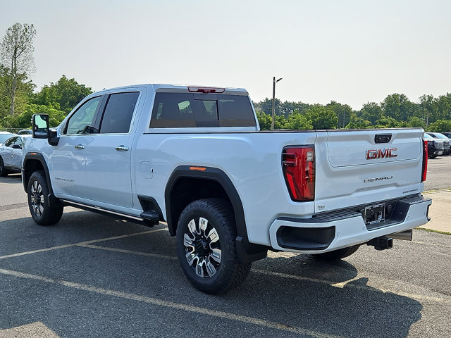 New 2026 GMC Sierra 2500 Denali w/ Denali Reserve Package AWD/4WD image 4