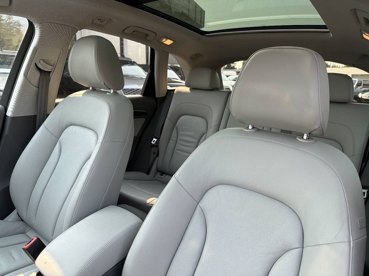 Used 2016 Audi Q5 2.0T Premium Plus w/ Technology Package AWD/4WD image 34