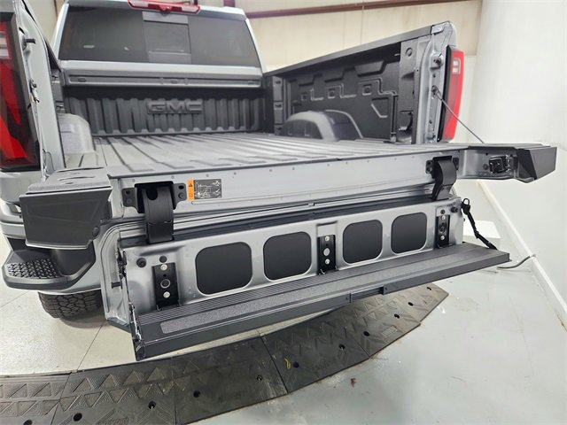 New 2026 GMC Sierra 2500 Denali w/ Denali Reserve Package image 51