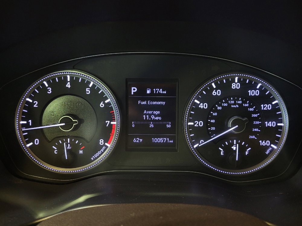 Used 2020 Hyundai Santa Fe SE AWD/4WD image 23