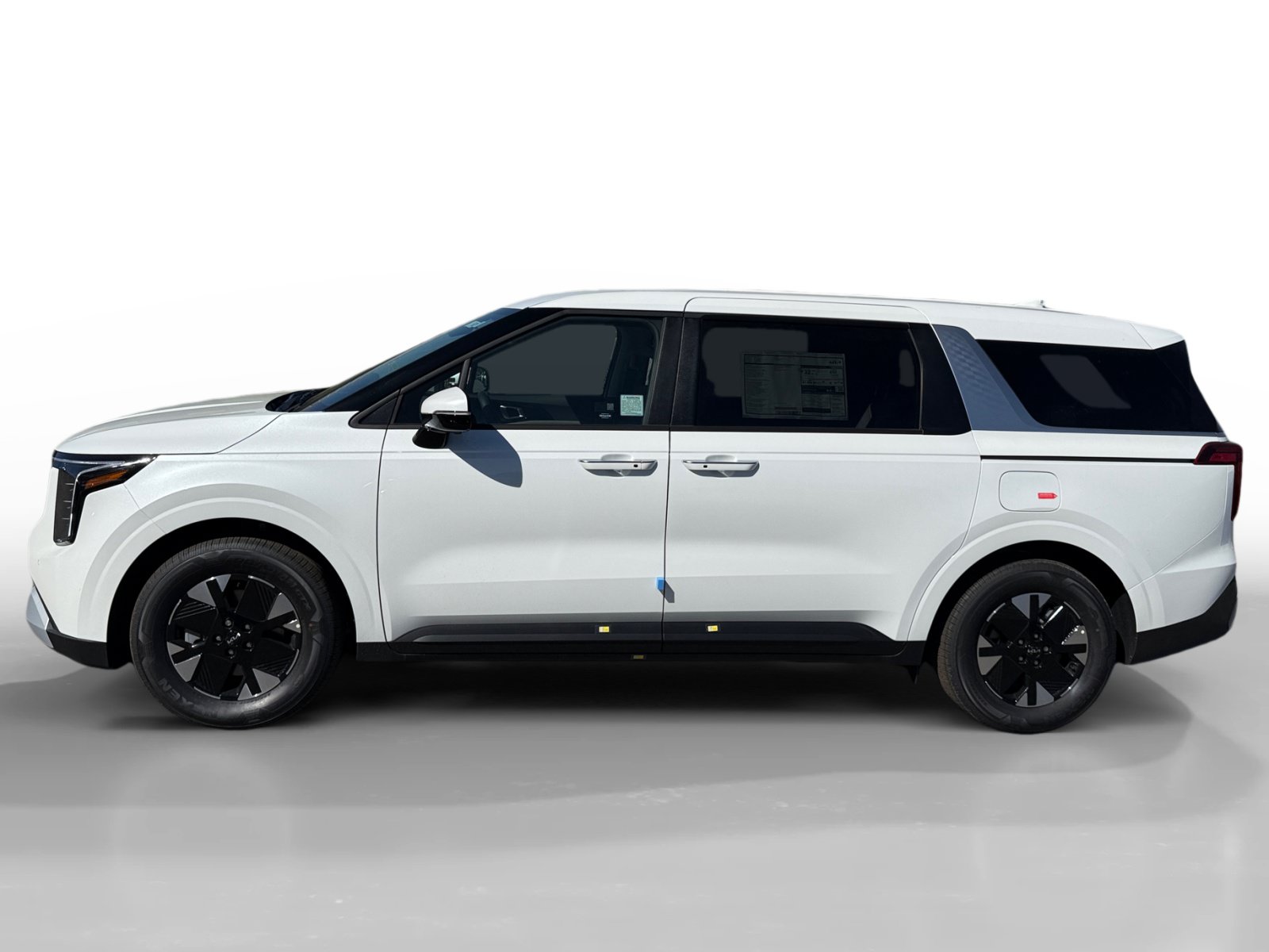 New 2027 Kia Carnival LXS FWD image 2