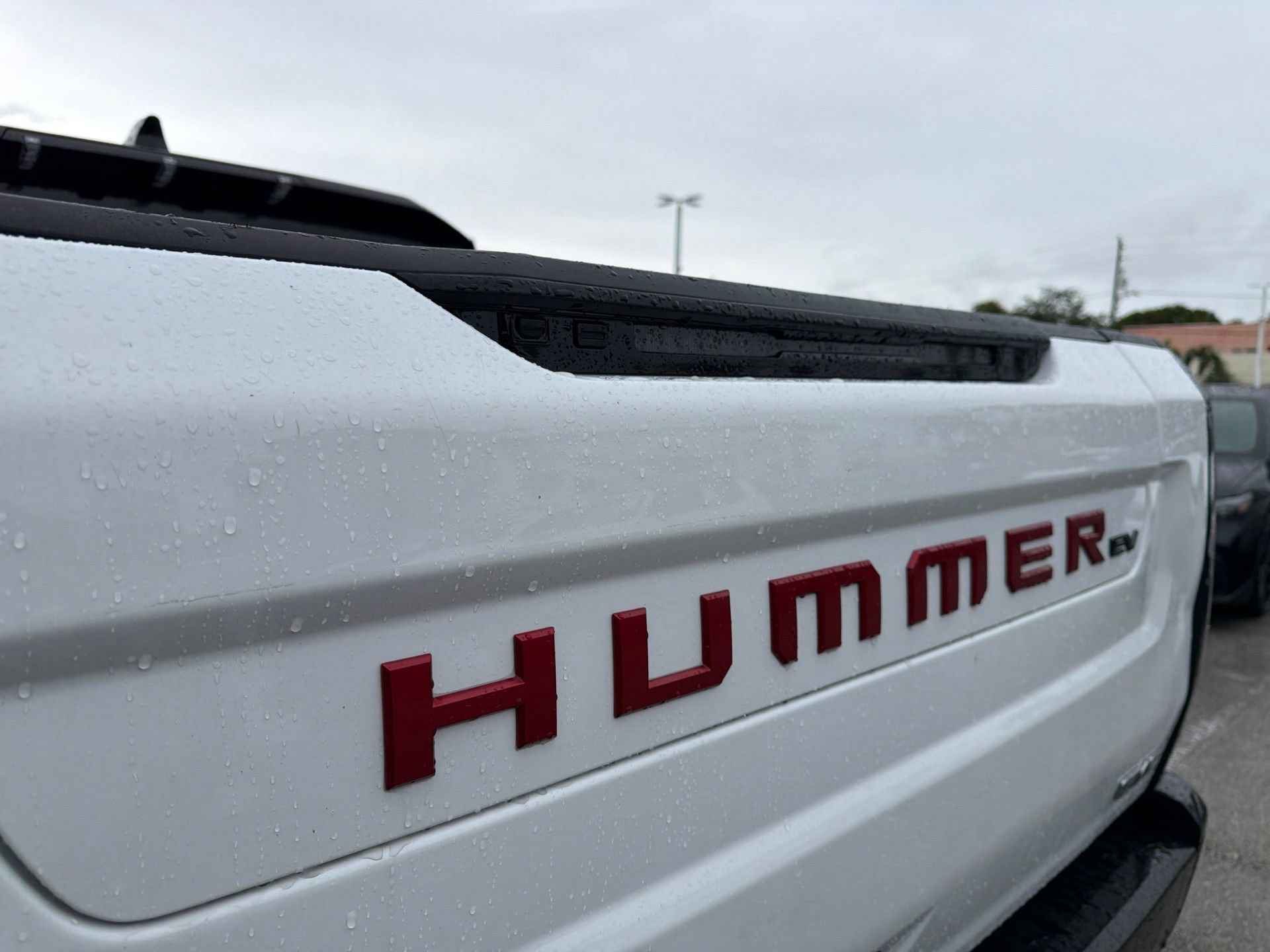 Used 2025 GMC Hummer EV 2X w/ LPO, Sport Package AWD/4WD image 8