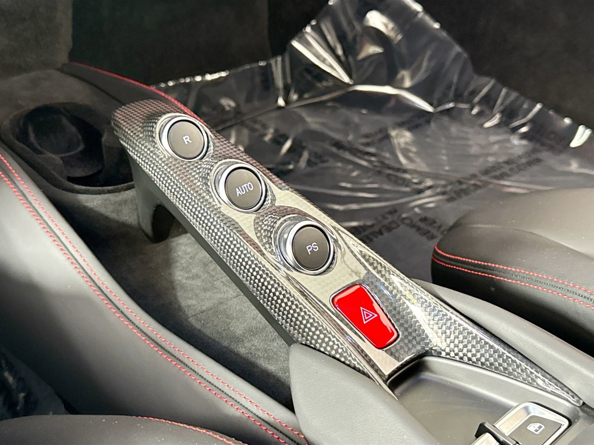 Certified 2021 Ferrari F8 Tributo image 15