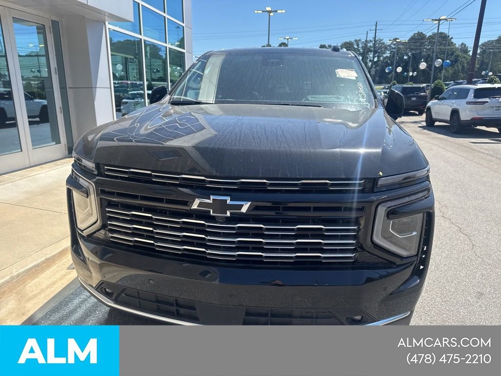 Used 2026 Chevrolet Suburban High Country w/ Sun And Tow Package AWD/4WD image 3