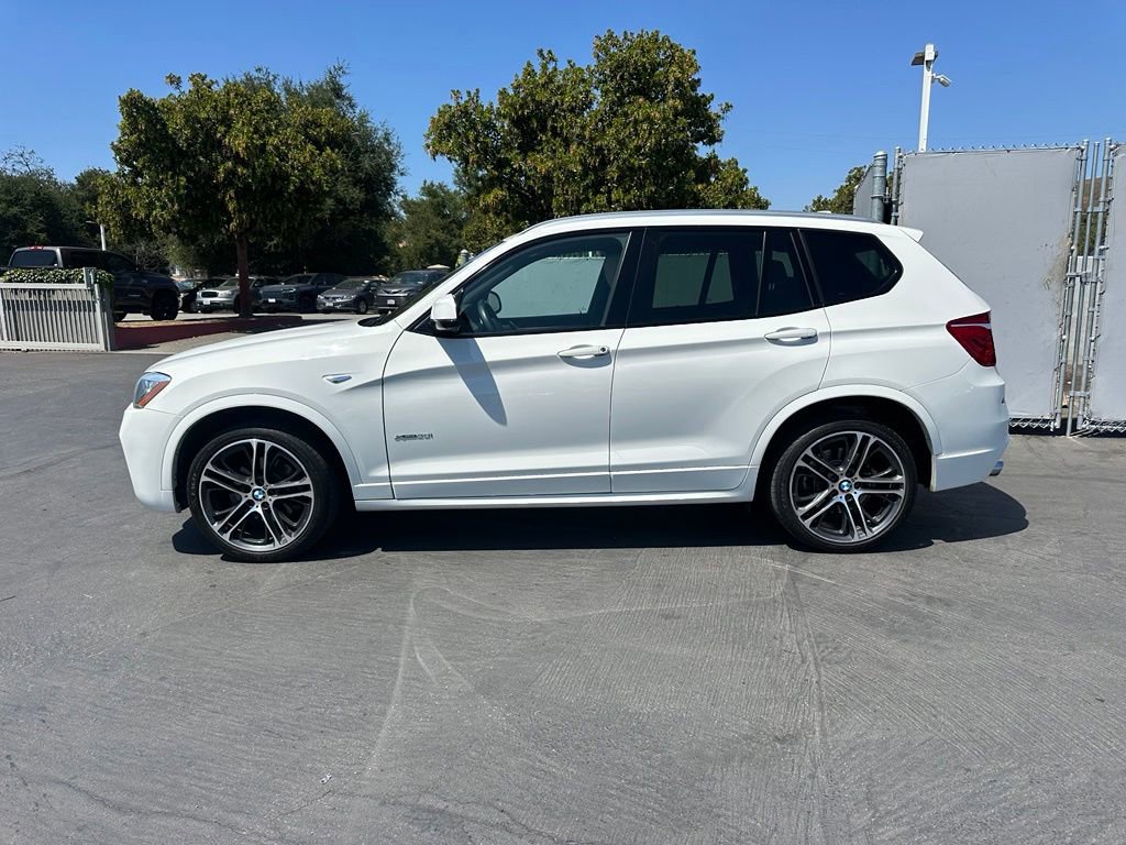 Used 2016 BMW X3 xDrive28i AWD/4WD image 2
