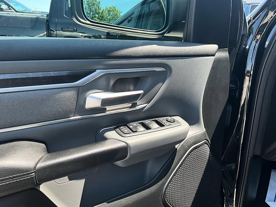 Used 2020 RAM 1500 Big Horn AWD/4WD image 13