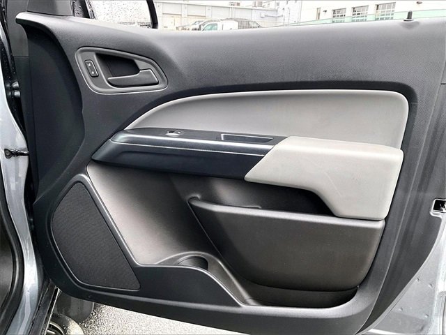 Used 2022 Chevrolet Colorado W/T w/ Custom Special Edition image 12