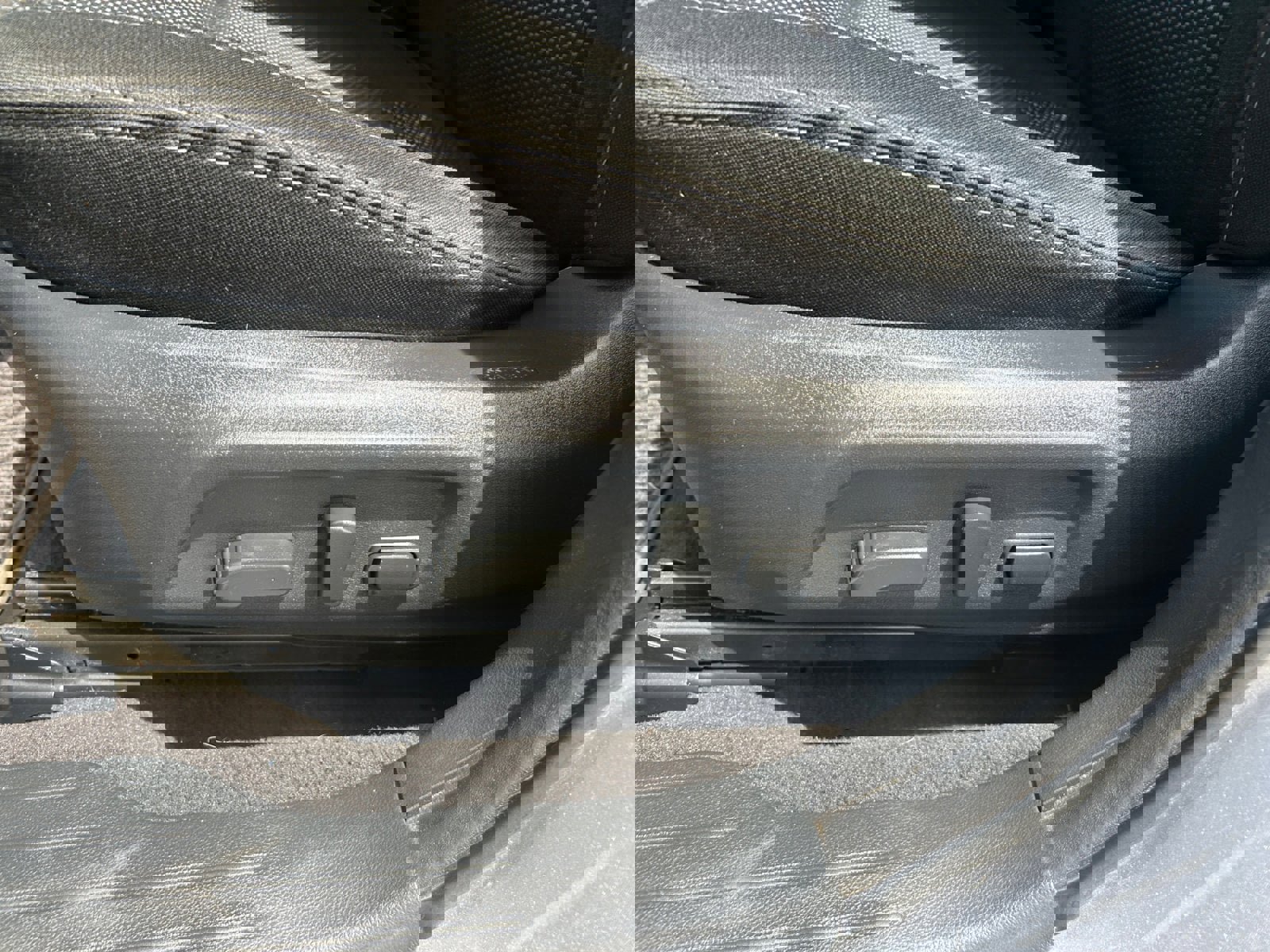 Used 2017 Subaru Outback 2.5i Premium AWD/4WD image 14