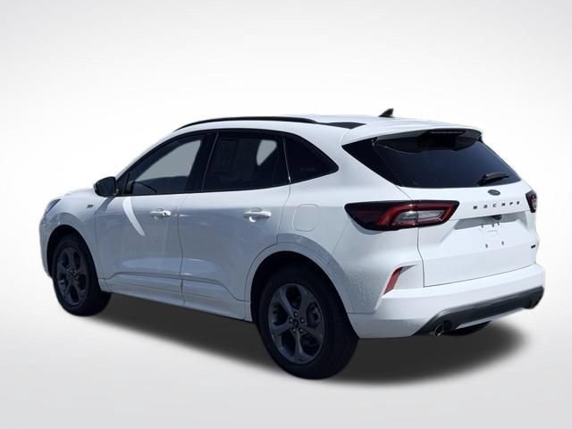 Used 2024 Ford Escape ST-Line Select AWD/4WD image 9