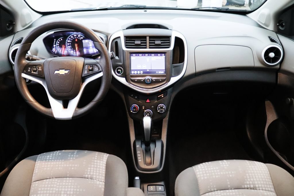 Used 2020 Chevrolet Sonic LT FWD image 22