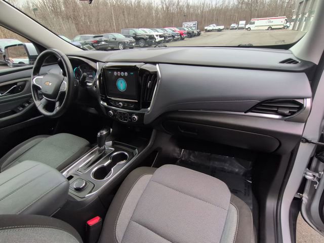 Used 2018 Chevrolet Traverse LT image 28