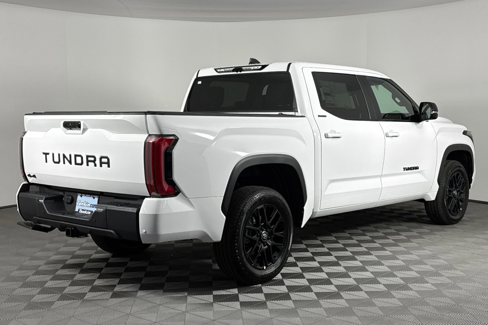 New 2026 Toyota Tundra Limited image 4