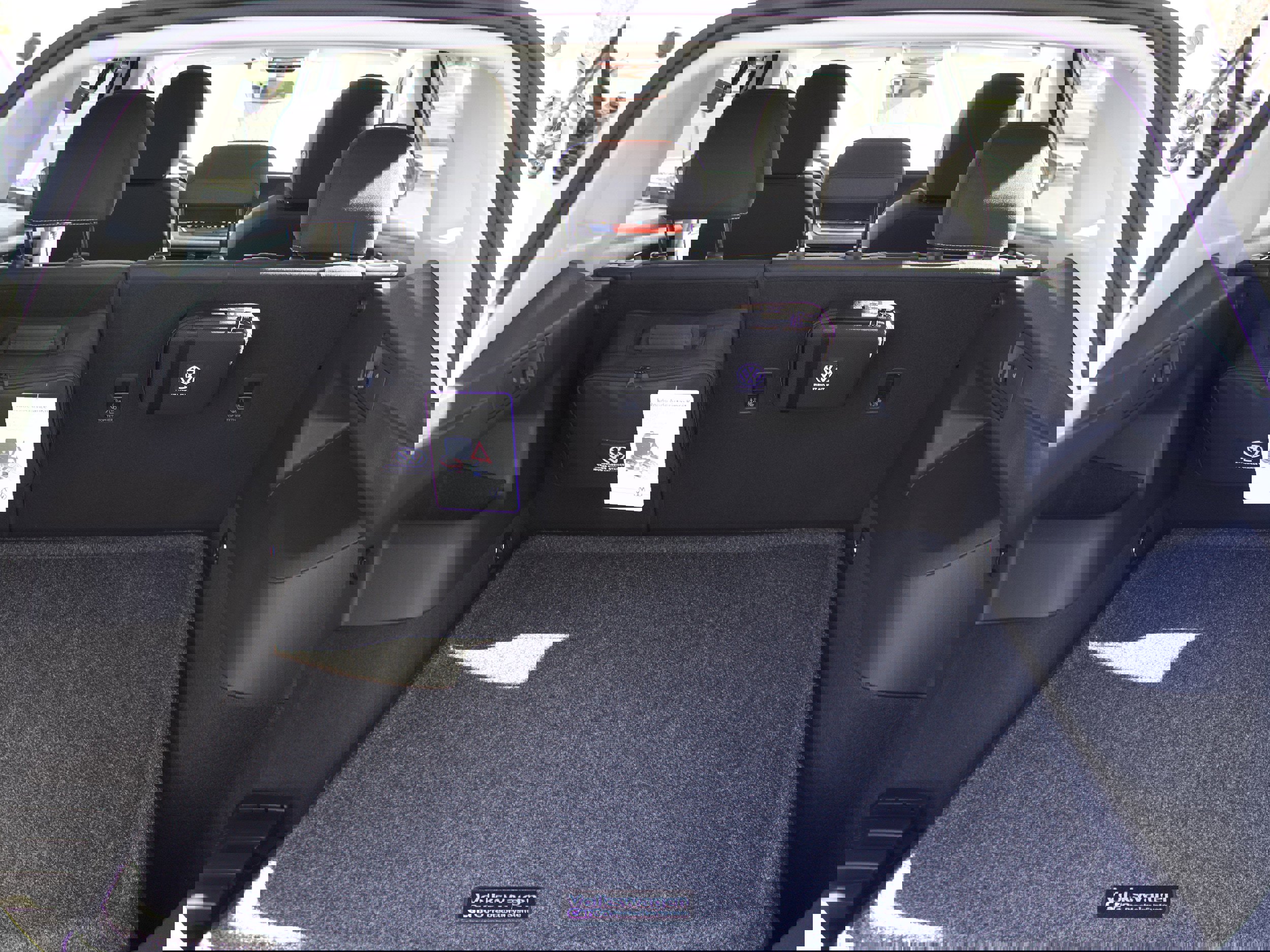 New 2025 Volkswagen Tiguan S image 28