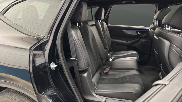 Used 2023 Acura MDX A-Spec AWD/4WD image 25