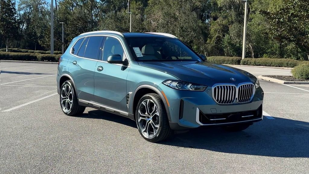 New 2026 BMW X5 xDrive40i w/ Climate Comfort Package image 2