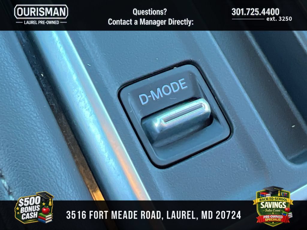 Used 2025 Nissan Pathfinder SV FWD image 24