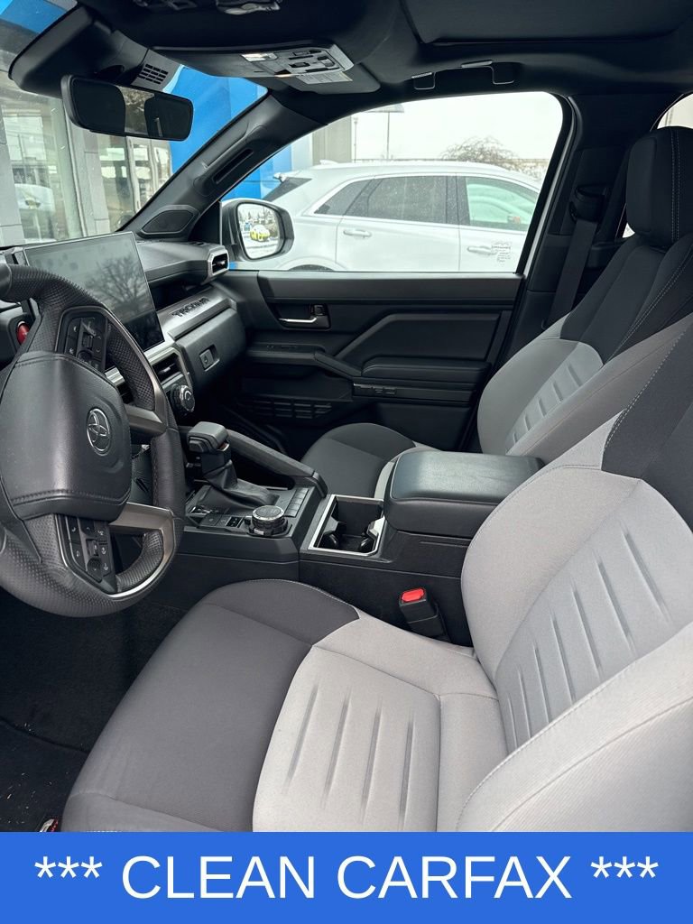 Used 2024 Toyota Tacoma TRD Sport image 4