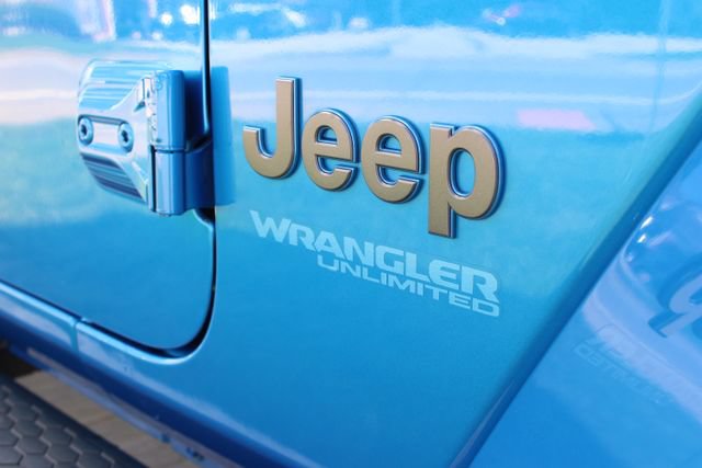 Used 2021 Jeep Wrangler Unlimited Rubicon 4xe w/ Safety Group AWD/4WD image 2