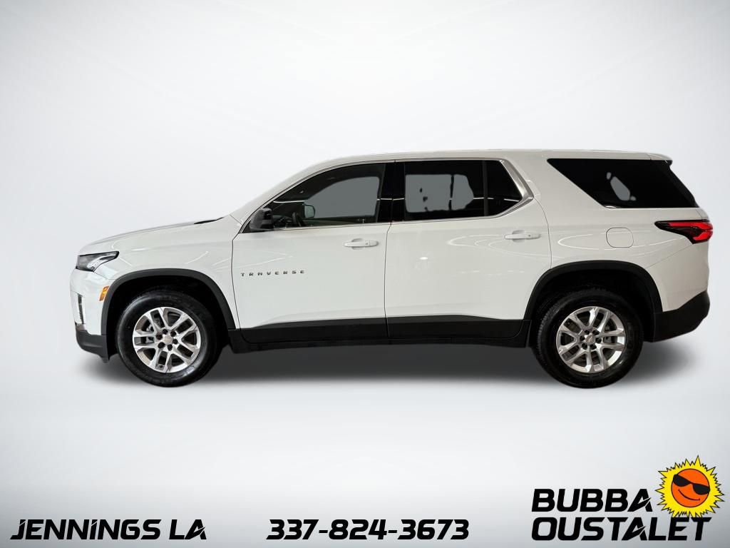 Used 2022 Chevrolet Traverse LS FWD image 2