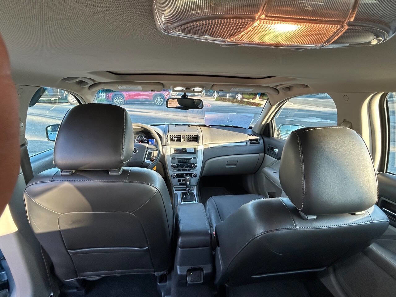 Used 2010 Mercury Milan Hybrid image 16