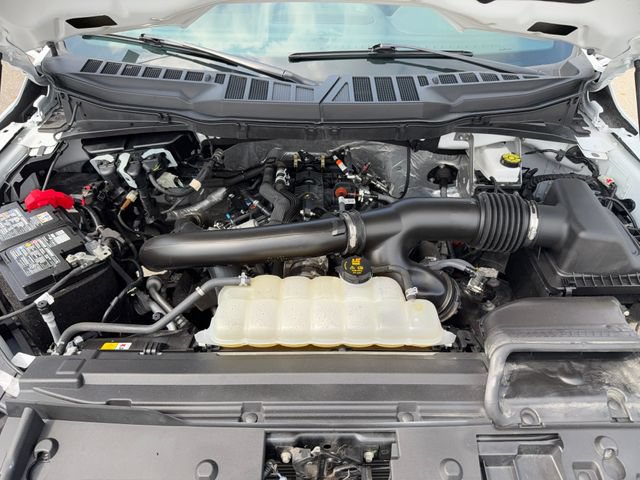 Used 2025 Ford F150 Lariat AWD/4WD image 41