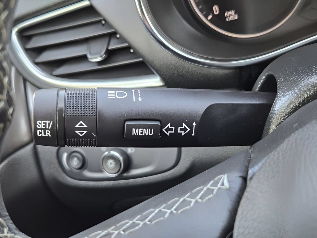 Used 2020 Buick Encore Preferred FWD image 27