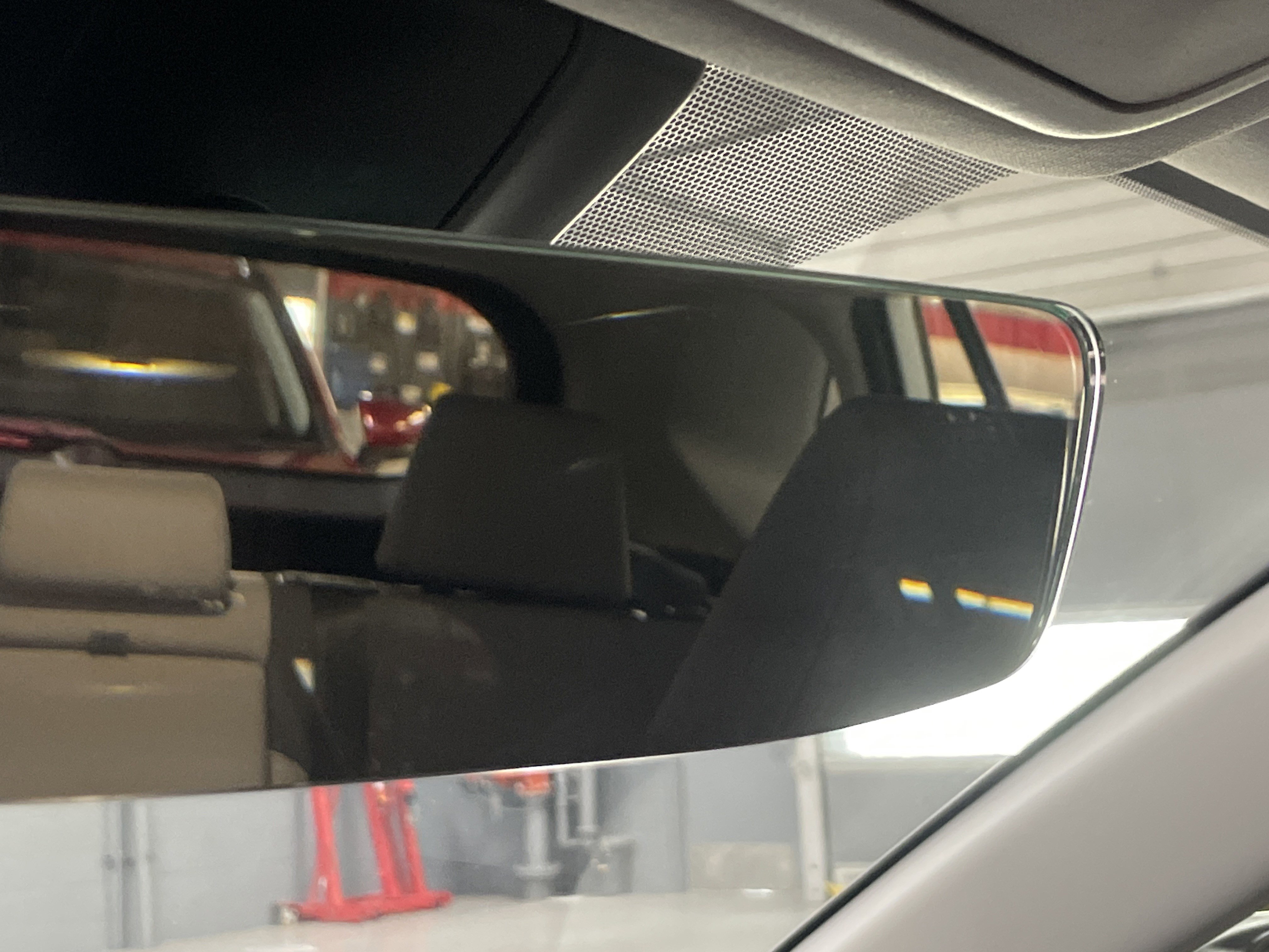 Used 2025 Toyota RAV4 XLE image 28