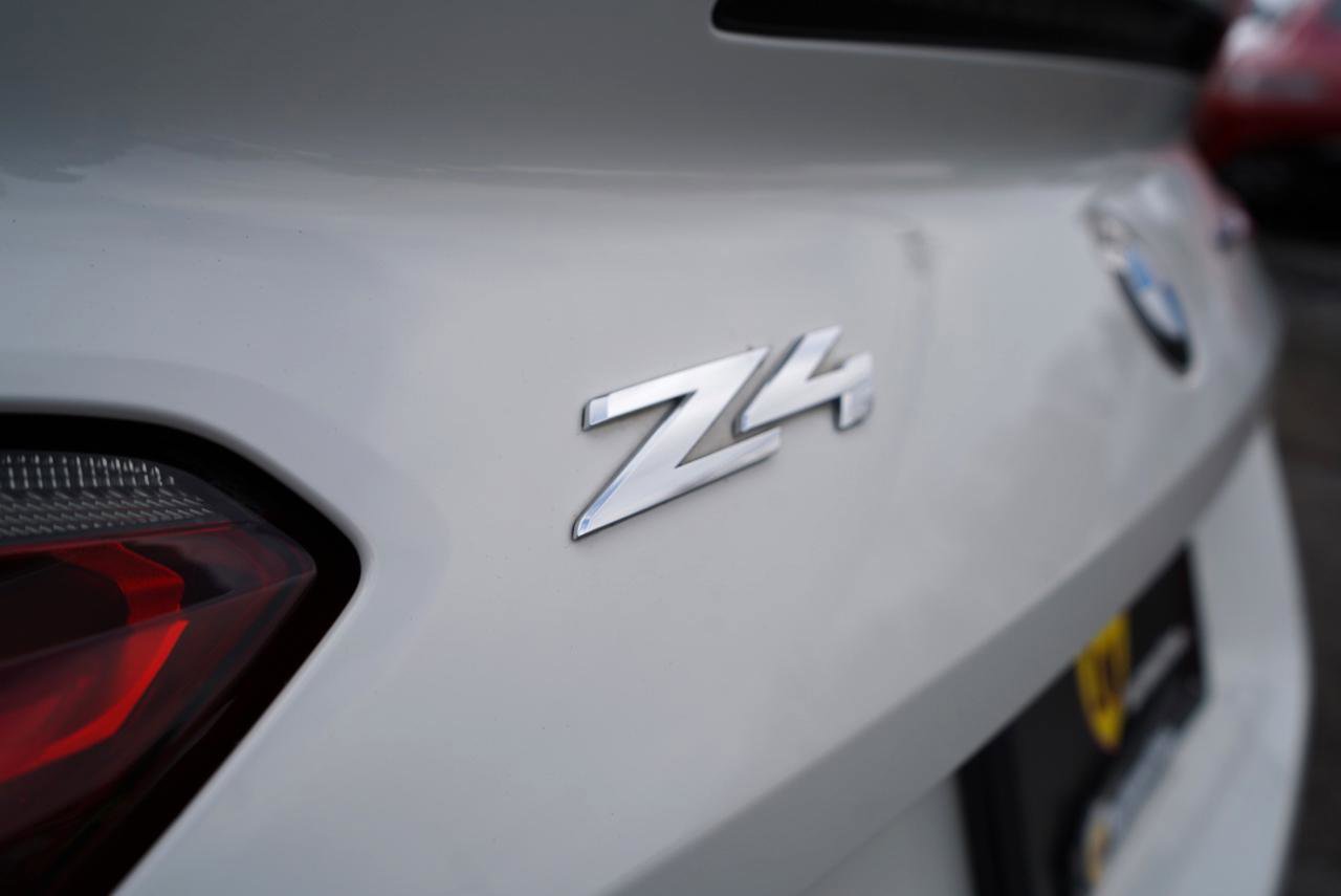 Used 2023 BMW Z4 sDrive30i w/ Premium Package image 24