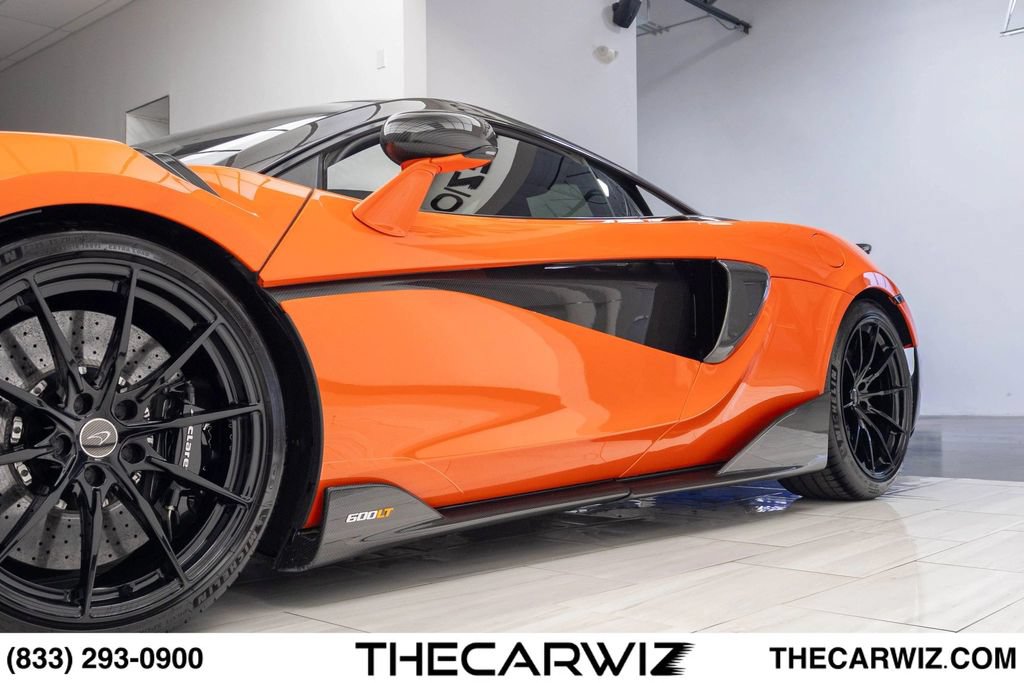 Used 2019 McLaren 600LT RWD image 14