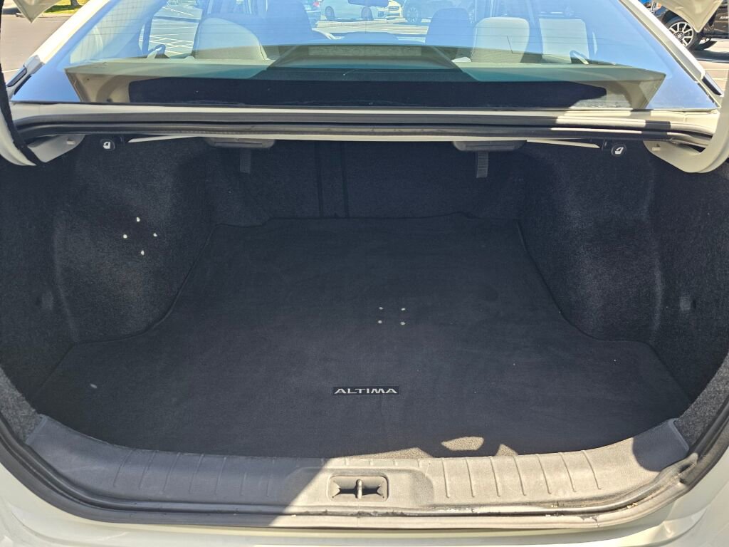 Used 2021 Nissan Altima 2.5 S FWD image 15