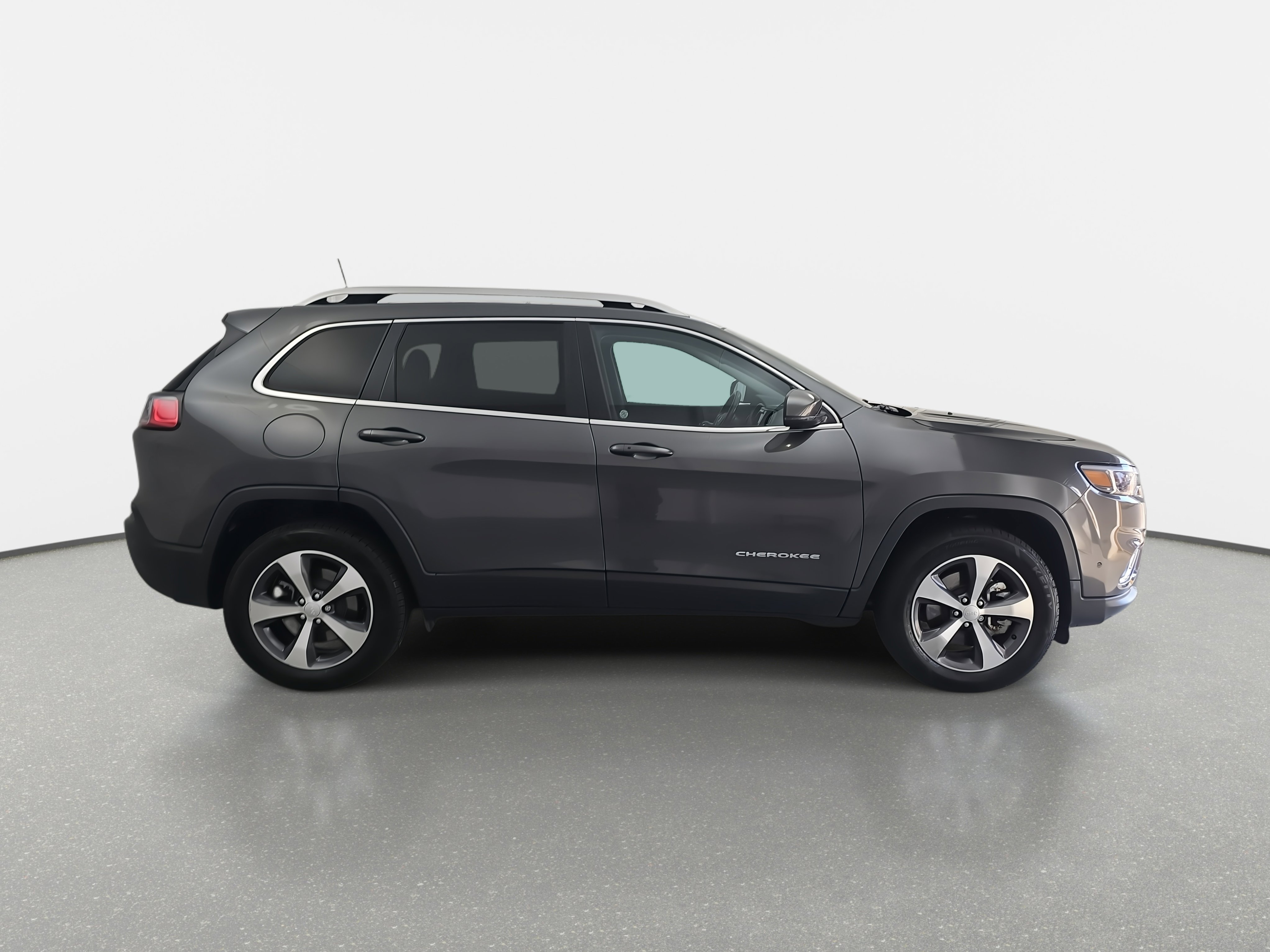 Used 2021 Jeep Cherokee Limited w/ Elite Package image 2