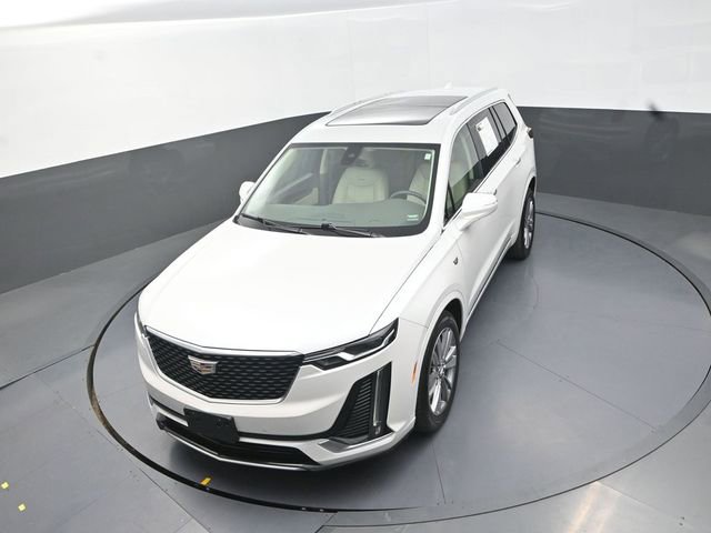Used 2023 Cadillac XT6 Premium Luxury image 13