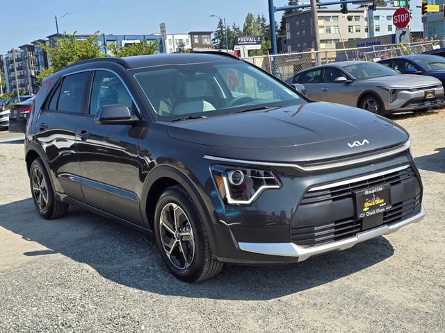 New 2026 Kia Niro EX FWD image 7