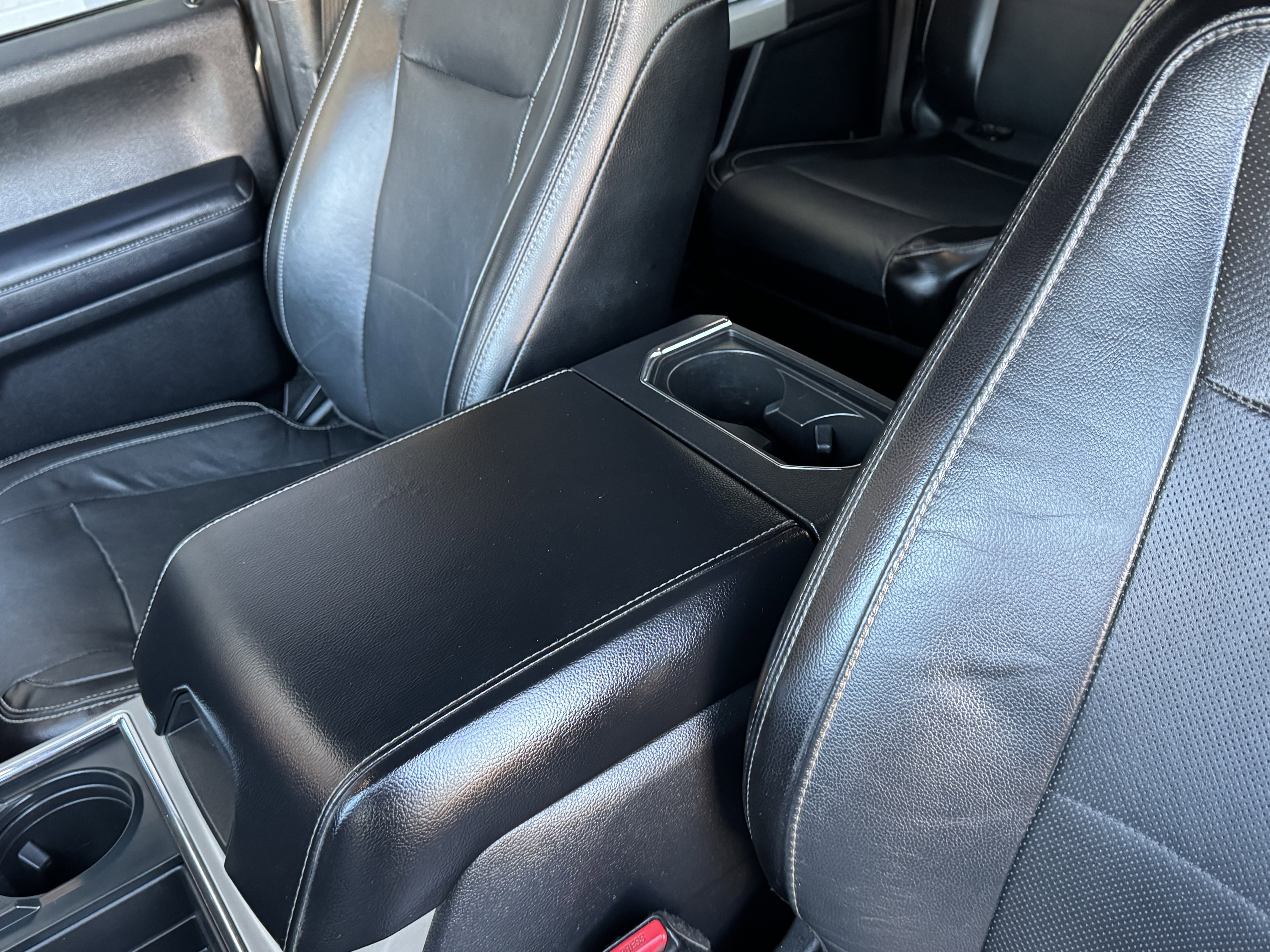 Used 2017 Ford F350 Lariat w/ Lariat Value Package image 29