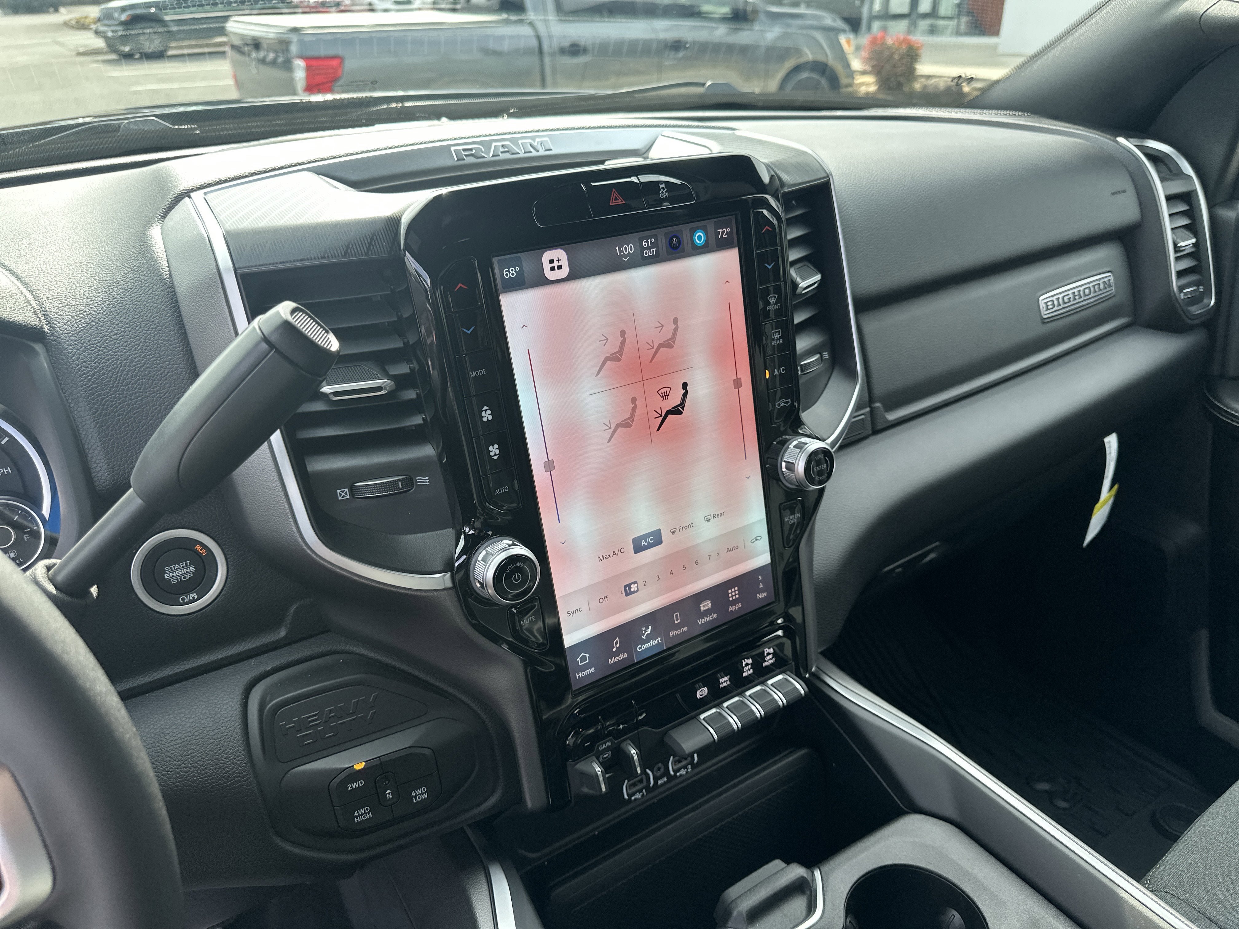 New 2026 RAM 2500 Big Horn AWD/4WD image 38