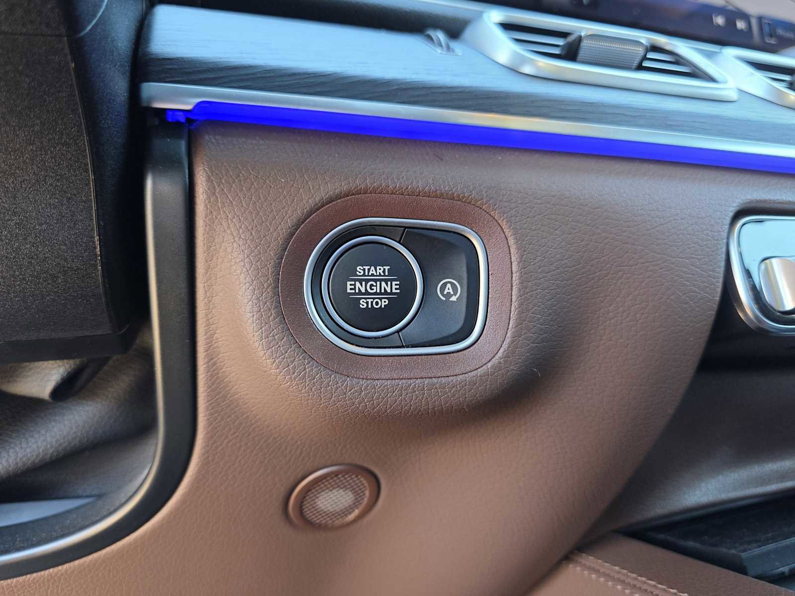 Used 2024 Mercedes-Benz GLS 450 4MATIC image 22