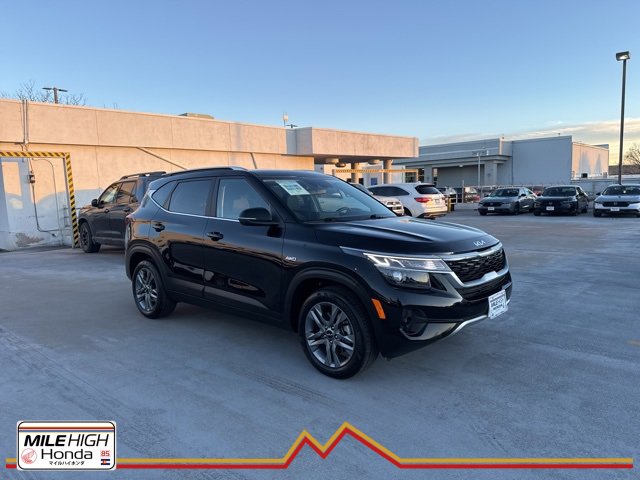 Used 2023 Kia Seltos S